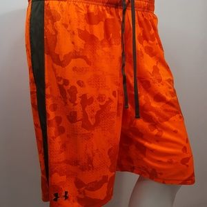 Under Armour mens shorts szXL